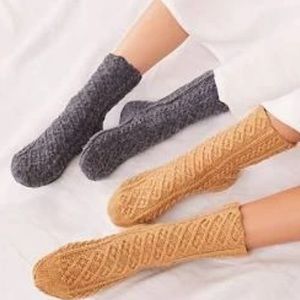 Free People Cable Knit crew socks